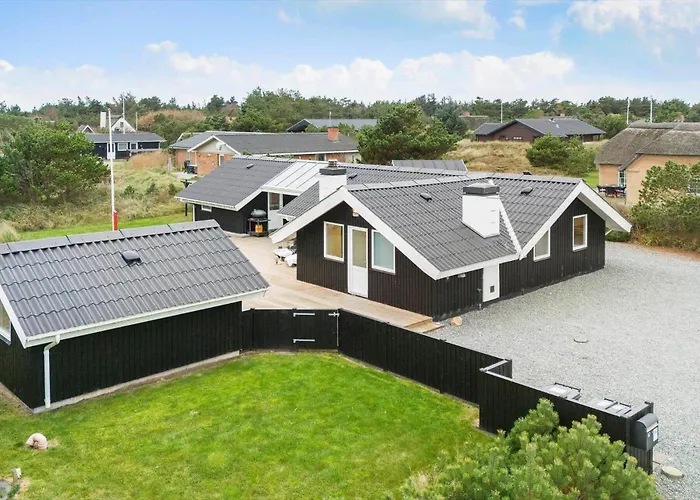1181-ringkobing-hjelmevej-57 * Søndervig